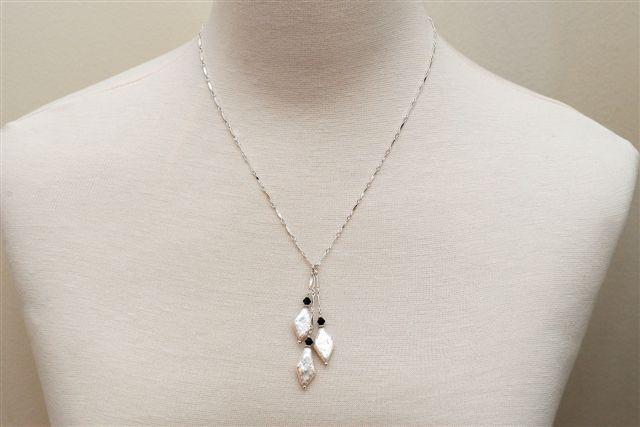 Theta Diamond -Gold Or Silver